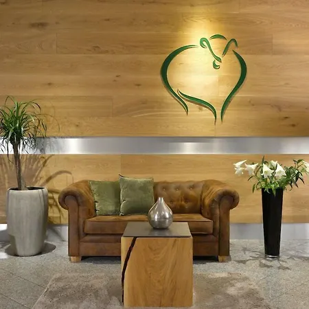 Schnuck Hotel 4*