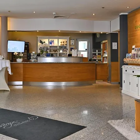 Schnuck 4* שנברדינגן